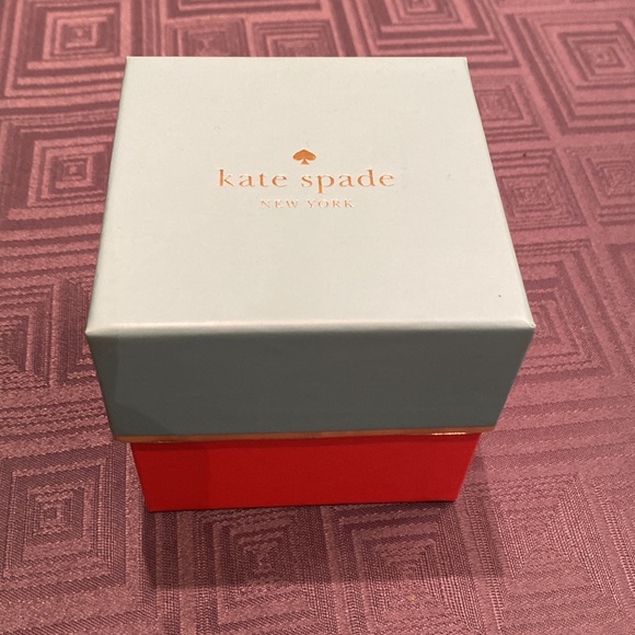 Pink Kate Spade watch - Picture 2 of 6